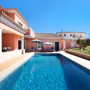  Villa Casa Tulipas